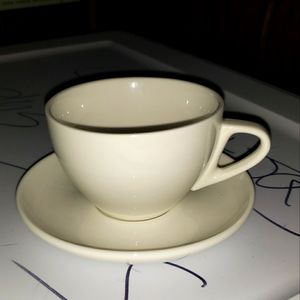 Smeese ceramic tea cup & matching saucer